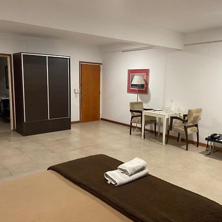 De Los Arroyos Apart Hotel San Nicolás de los Arroyos Extérieur photo