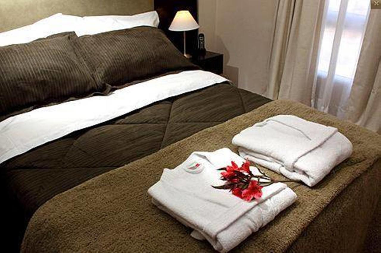 De Los Arroyos Apart Hotel San Nicolás de los Arroyos Extérieur photo